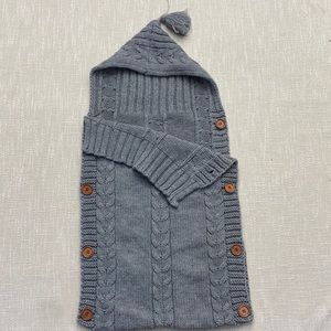 Knitted blanket